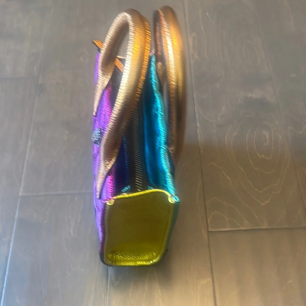 Kurt Geiger Pink and Gold Mini Quilted Bag - Picture 3 of 4